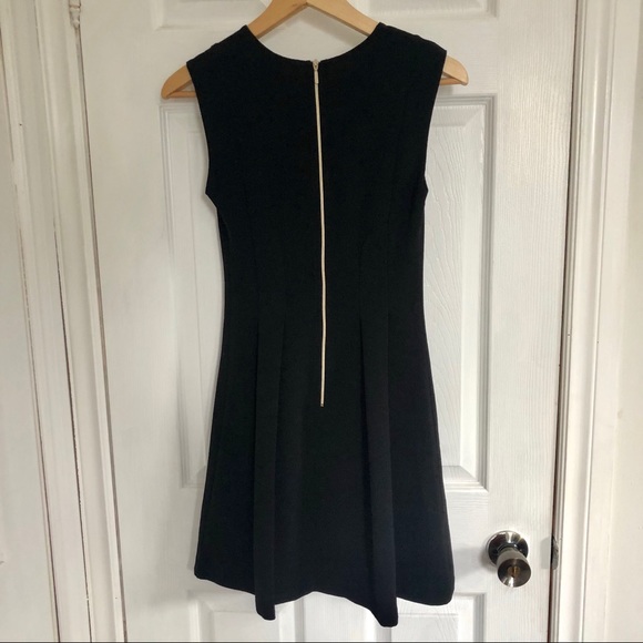 Dynamite | Black Flare Workwear Dress | XS - Picture 4 of 7